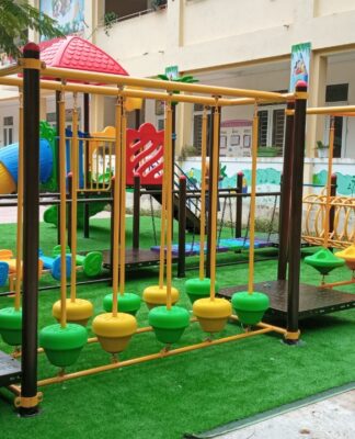Trò chơi mầm non kết hợp giáo dục: 10 hoạt động ngoài trời cho sân chơi